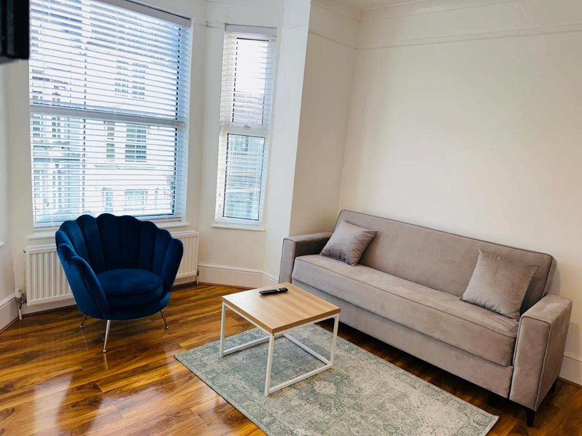 Newley Refurbished One Bedroom Flat Hastings Exterior photo